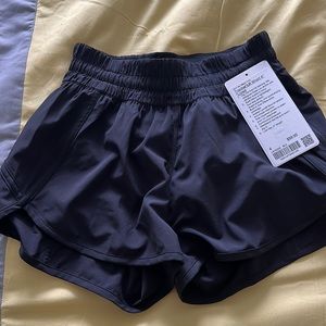 Lululemon black size 4 new shorts